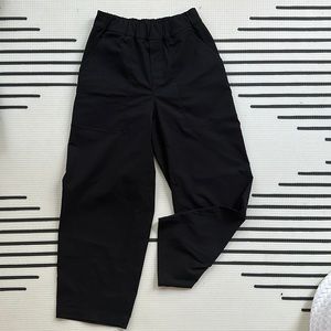 Lululemon lab trousers- size 4